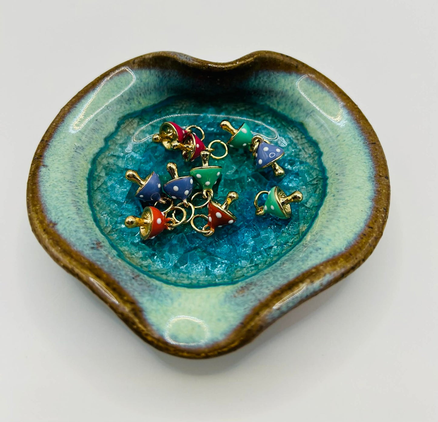 Charms! 100's of Original, Fun, Sassy Charms (Page A)