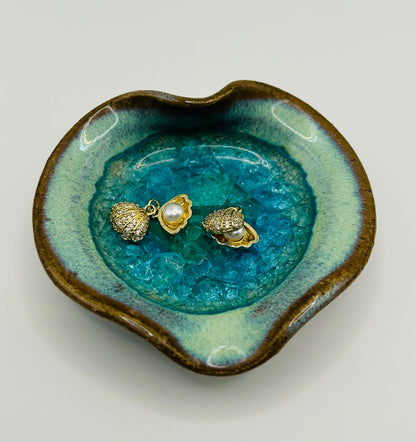 Charms! 100's of Colorful Charms- Charm Jewelry- Keychains