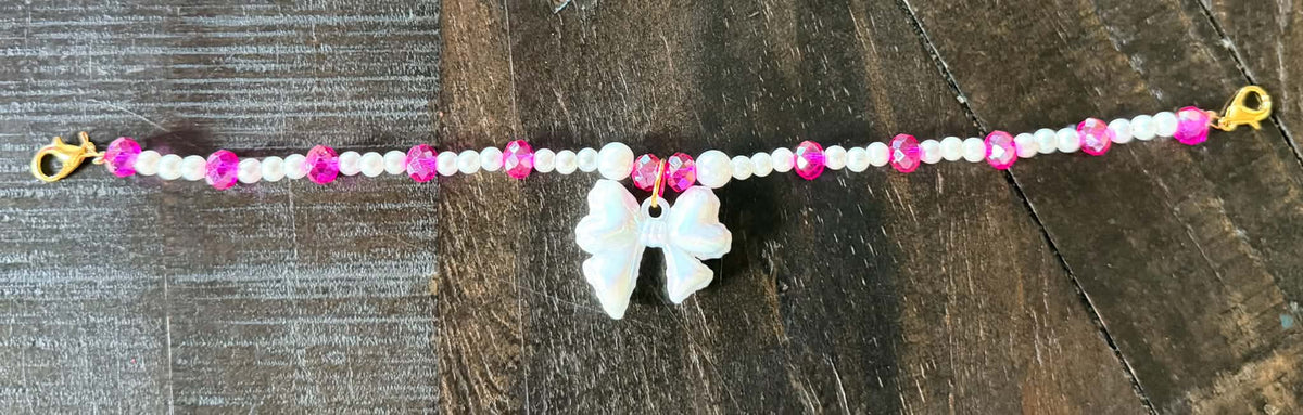 Christmas Hat Chains: 9 Sassy Holiday Chains for Truckers