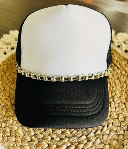 Edgy Biker Chain Trucker Hat Accessory – Metal Chain Band