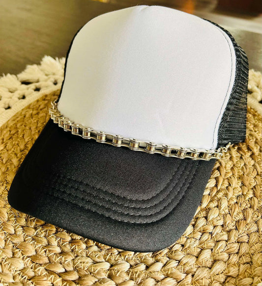 Edgy Biker Chain Trucker Hat Accessory – Metal Chain Band